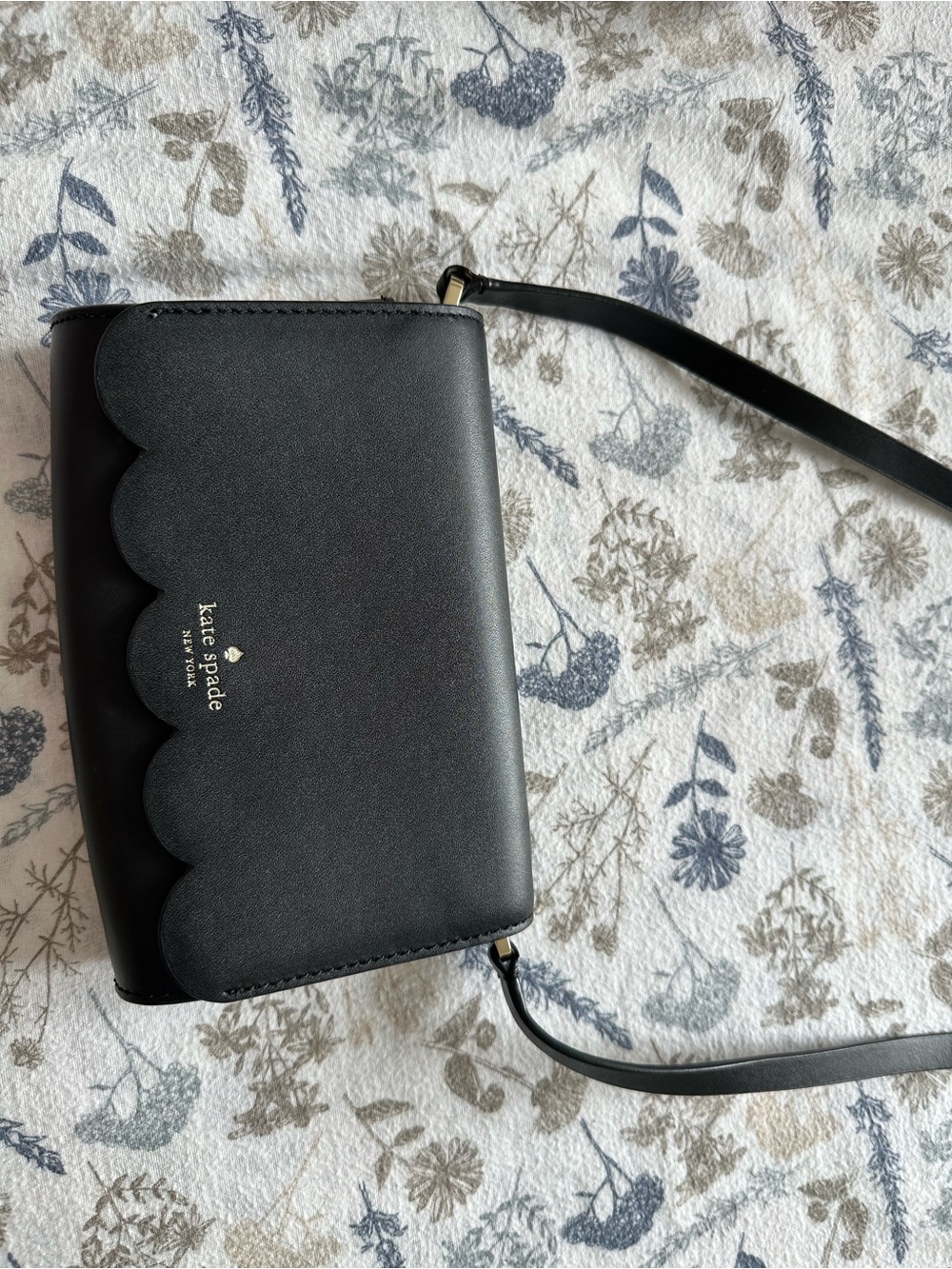 Kate Spade Black Scallop Crossbody Bag